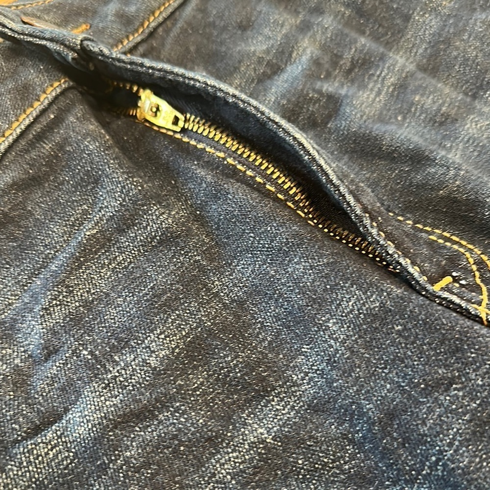 Old Navy Women's Skinny Blue Jeans - Picture 4 of 5